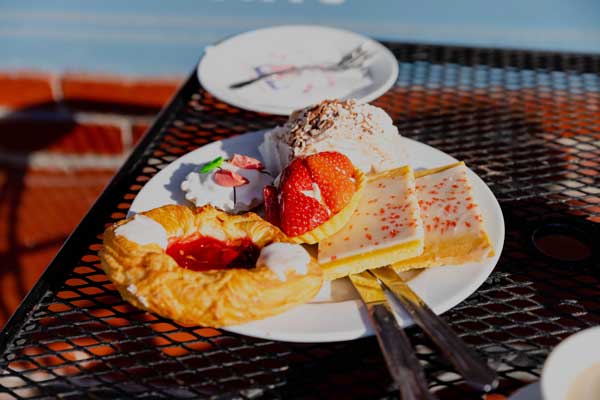 Solvang-danish-days-pastries