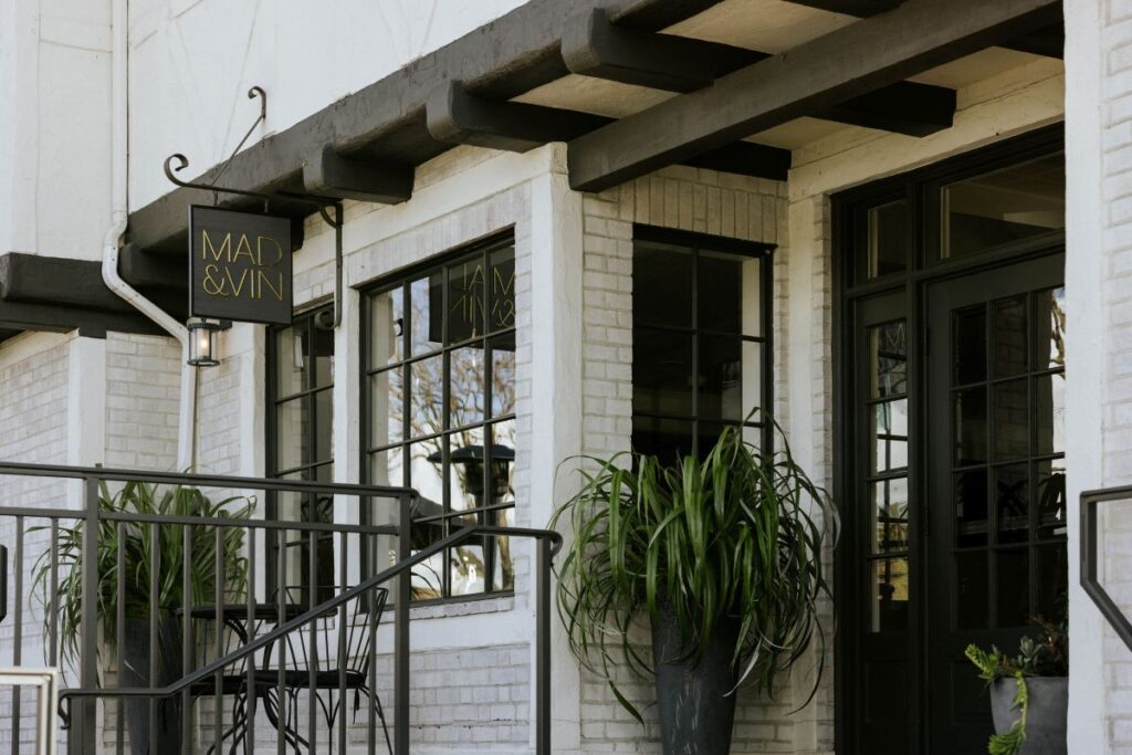 pet-friendly patio at Mad & Vin restaurant at the Landsby hotel in Solvang