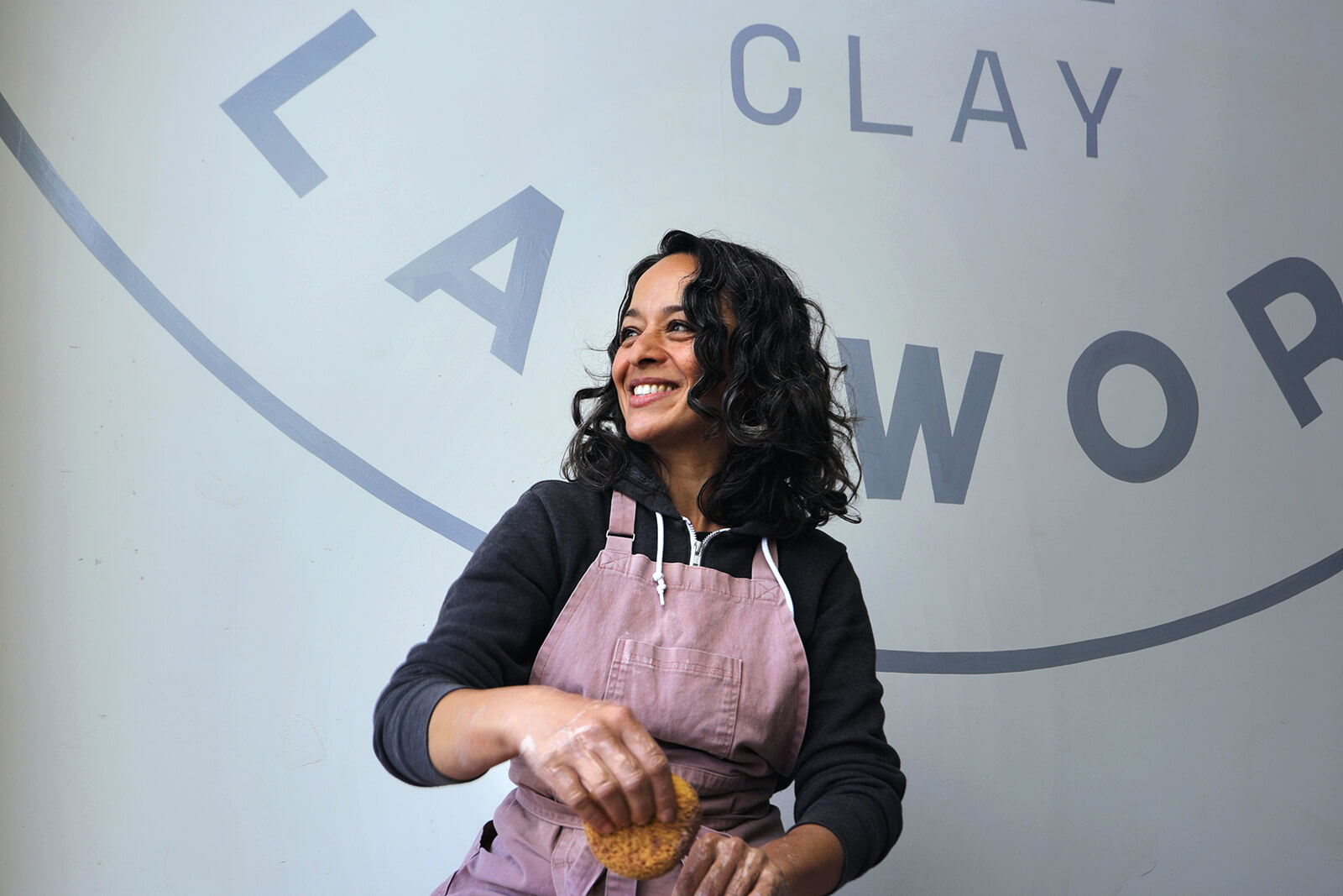 Veronica Medina at Community Clayworks